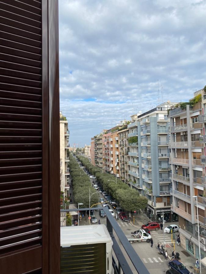 Cavour 221 - Central Station Hotel Bari Kültér fotó